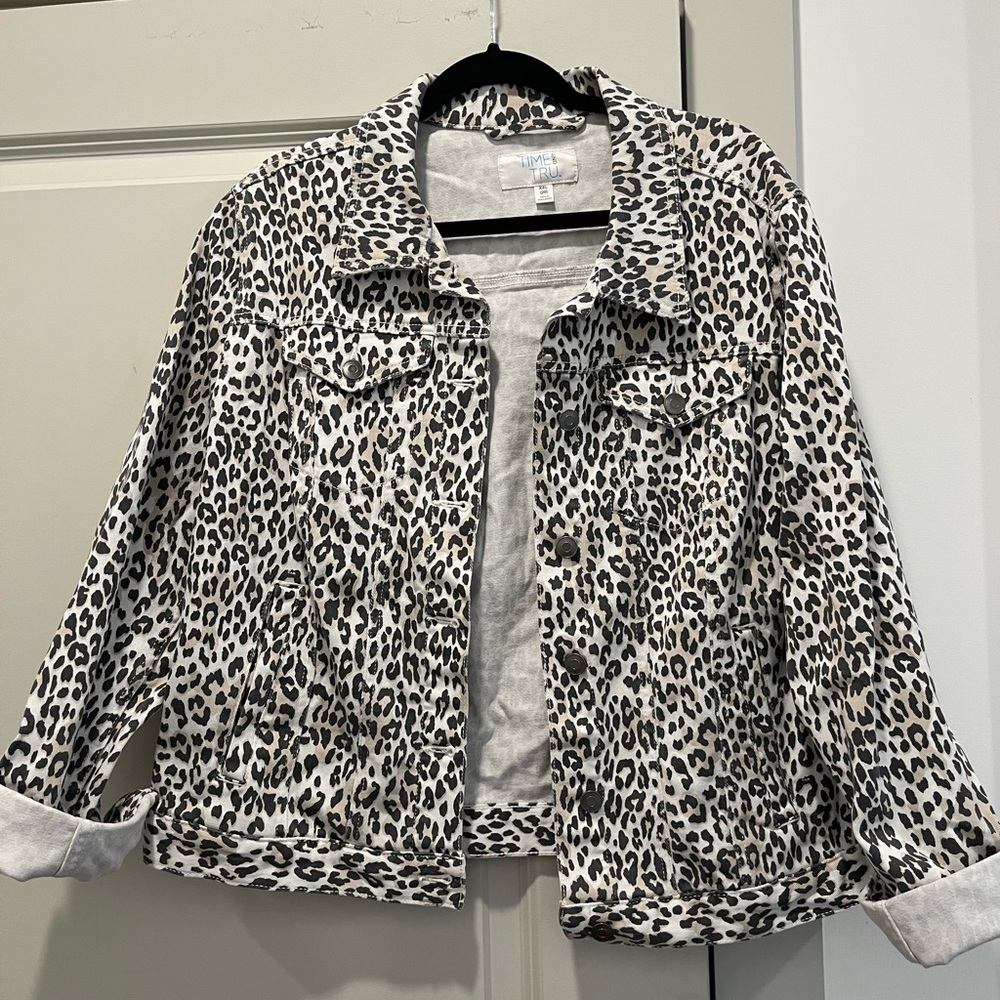 Leopard denim jacket